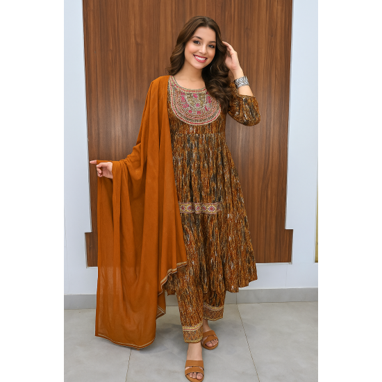 Black Fabric Reyon Suit Set